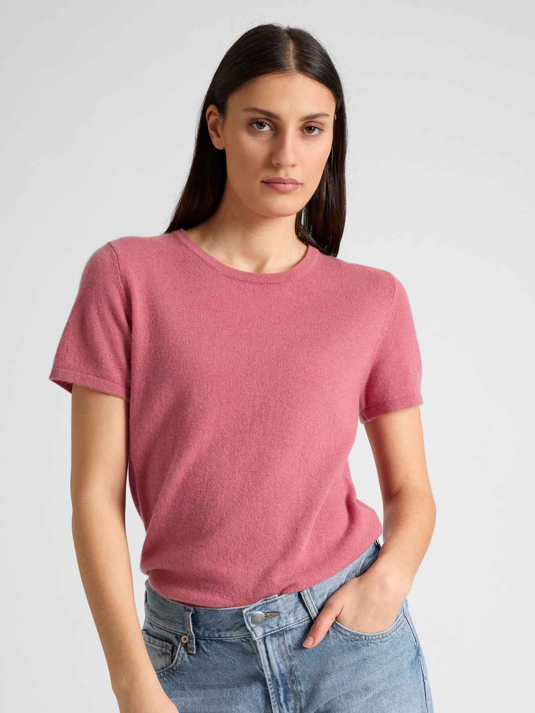 cashmere t-shirt tee shirt sustainable fashion luxury quality norwegian design. Color Pink Berry