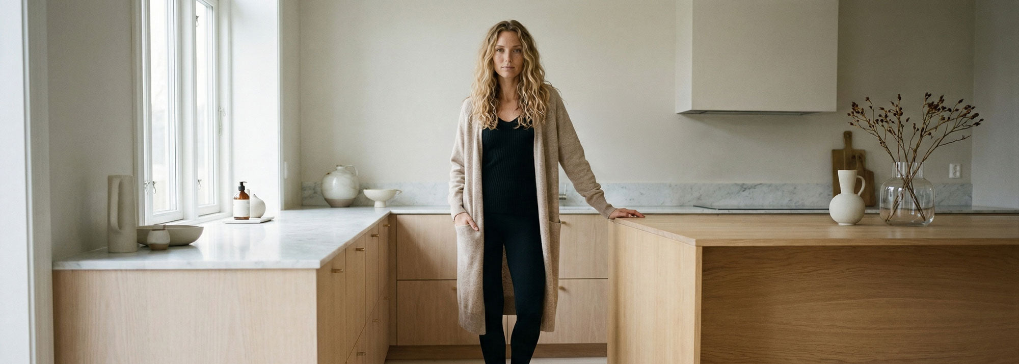 Women / Cardigans / long