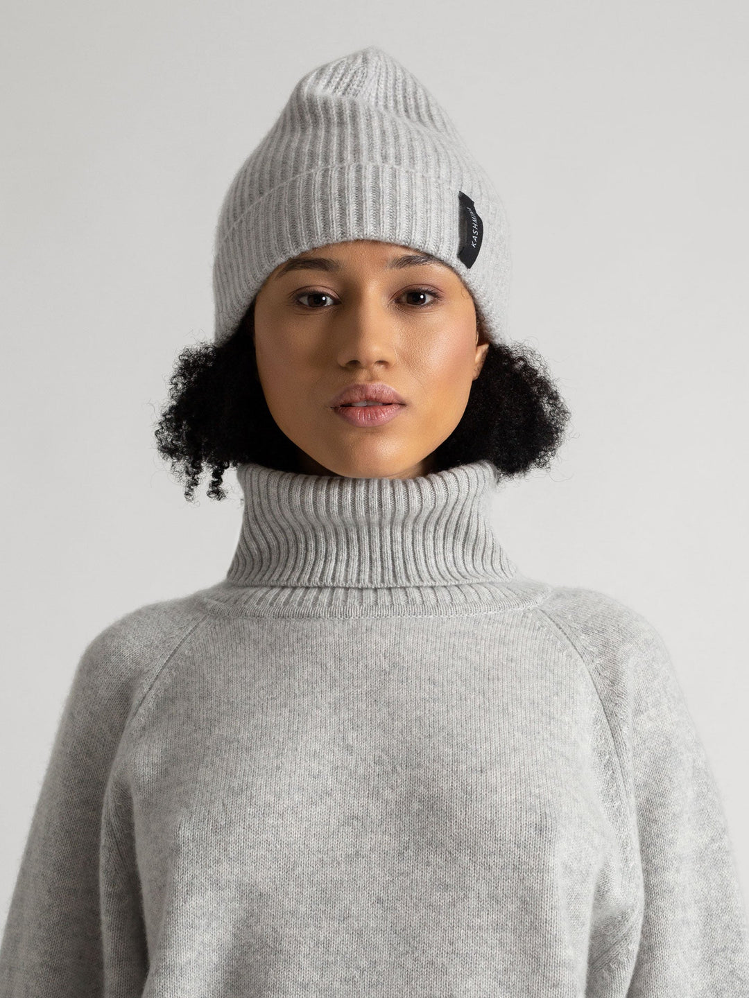 Cashmere beanie "Elli" - light grey - 100% pure Cashmere - Scandinavian design - Kashmina of Norway