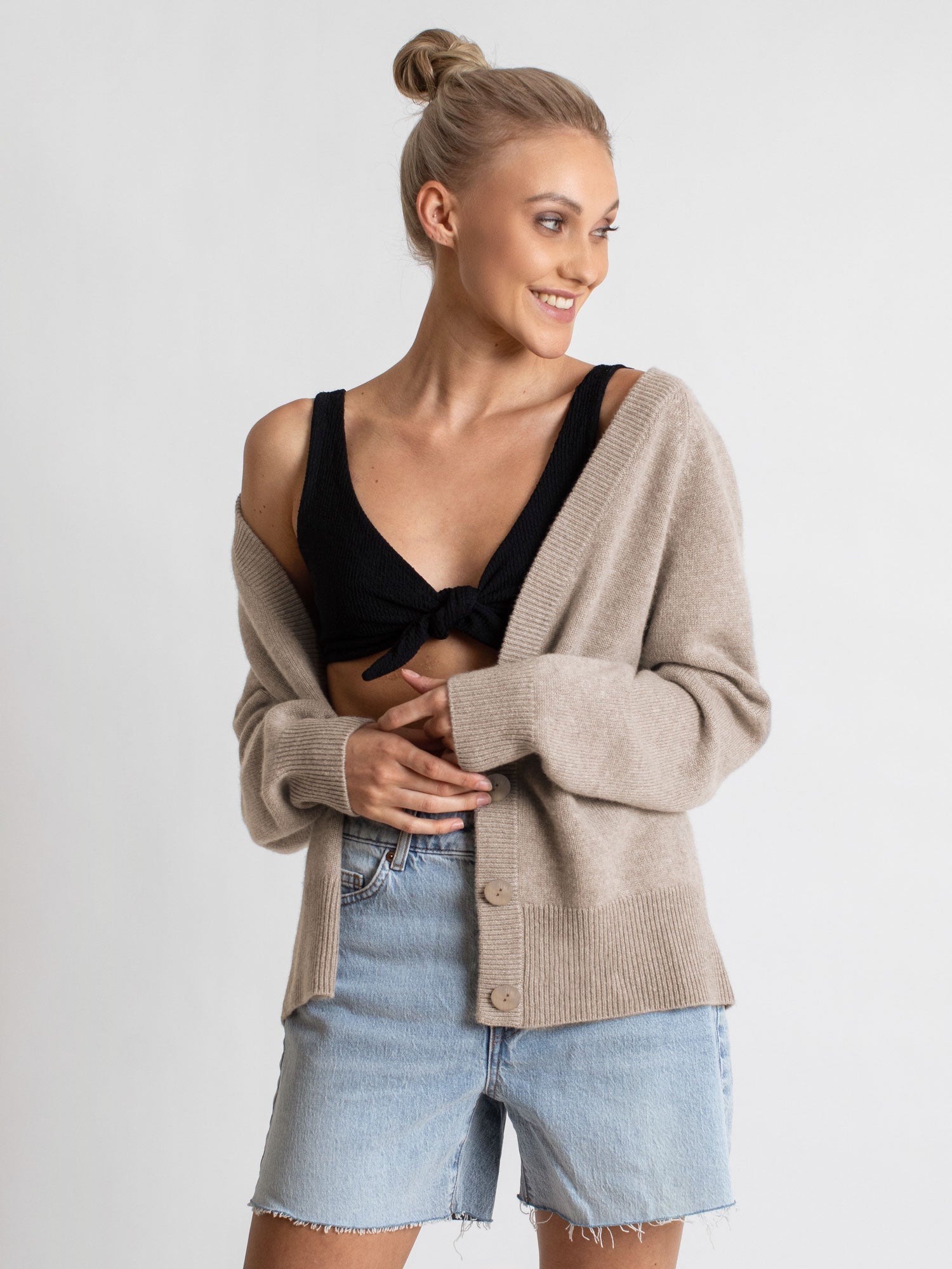 Cashmere cardigan "Eir" - toast - 100% pure Cashmere - Scandinavian design - Kashmina of Norway