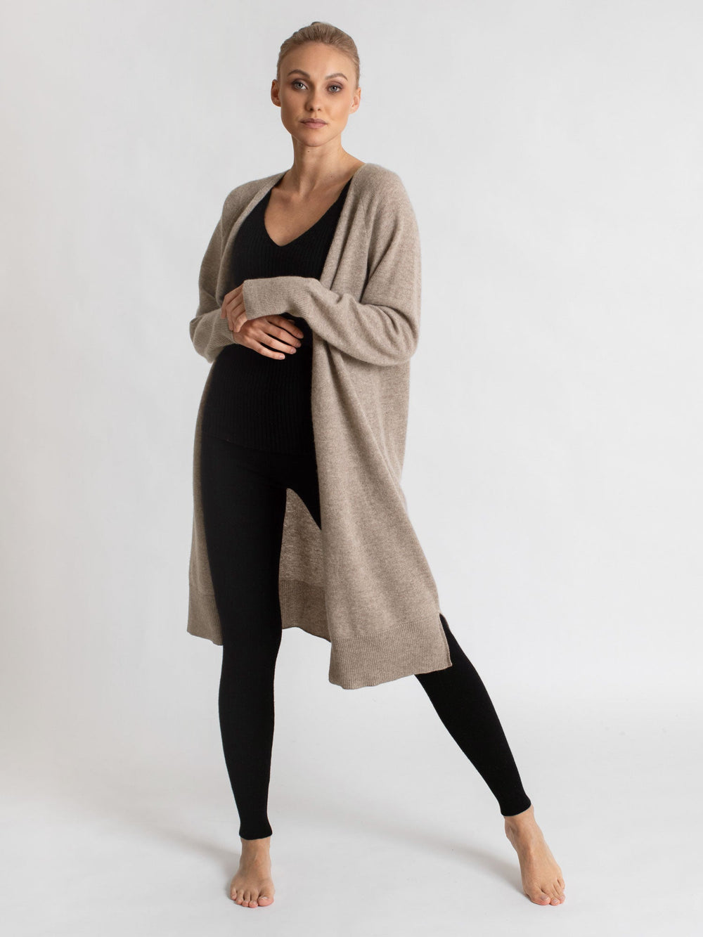 Cashmere cardigan "Linnea" - toast - 100% pure Cashmere - Scandinavian design - Kashmina of Norway