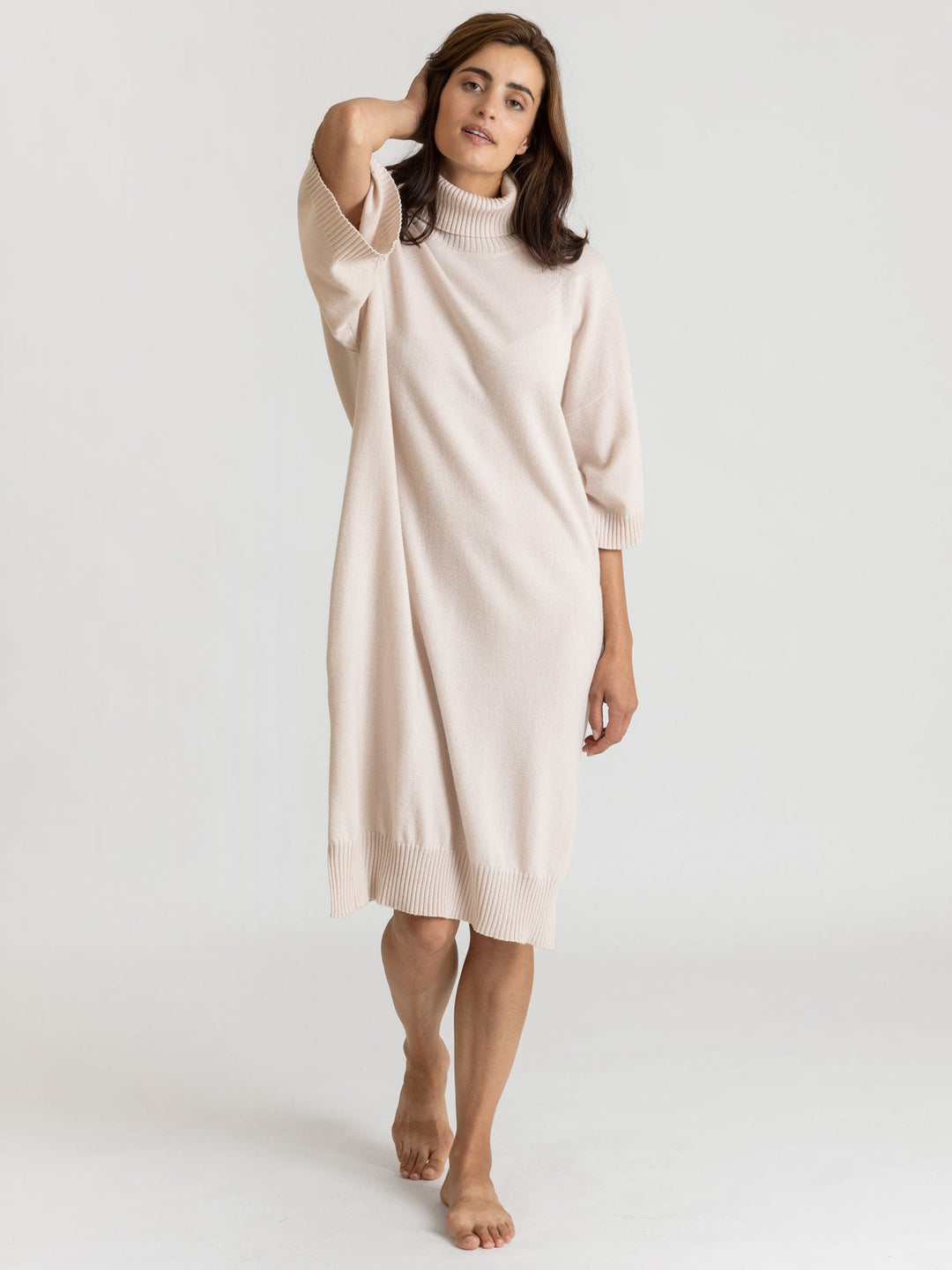 Cashmere dress "Breeze" - pearl - 100% pure Cashmere - Scandinavian design - Kashmina of Norway