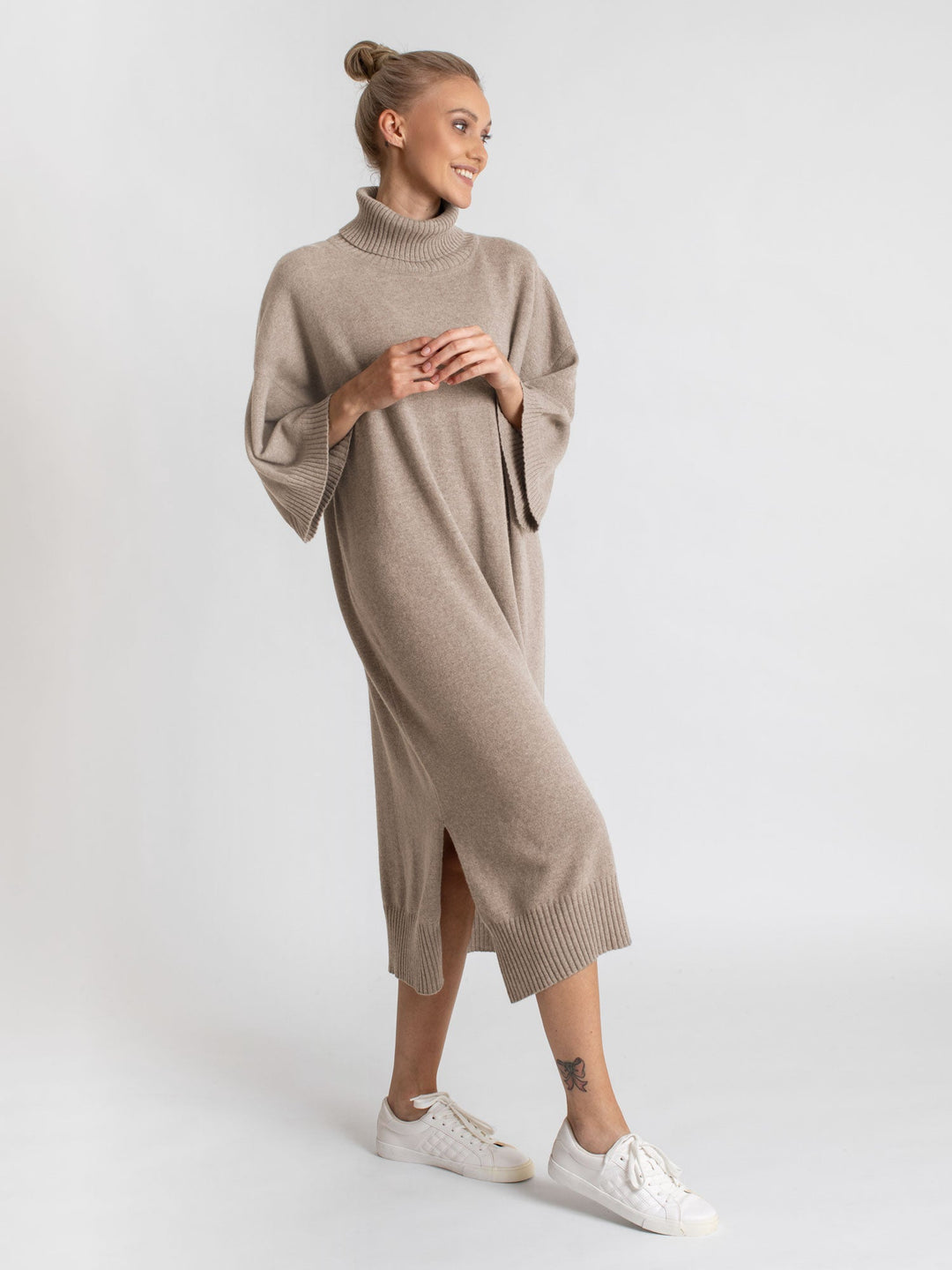 Cashmere dress "Breeze" - toast - 100% pure Cashmere - Scandinavian design - Kashmina of Norway