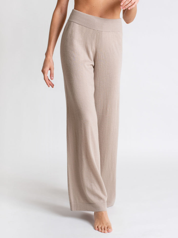 Cashmere pants "Air pants" - feather - 100% pure Cashmere - Scandinavian design - Kashmina of Norway