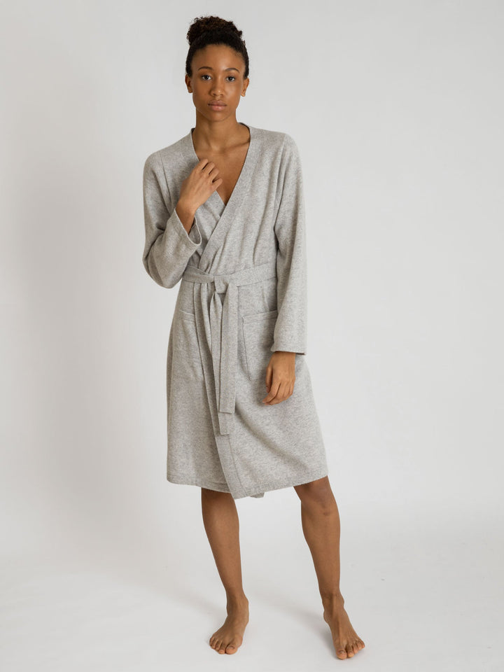 Cashmere robe "Classic" - light grey - 100% pure Cashmere - Scandinavian design - Kashmina of Norway