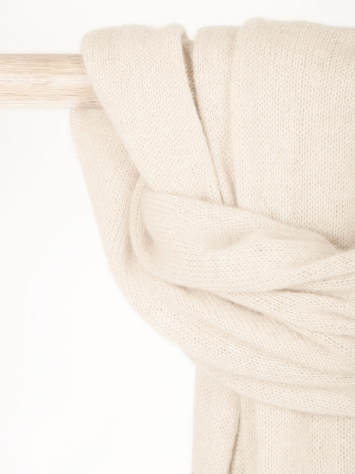 Airy cashmere scarf "Flow" 100% cashmere from kashmina.