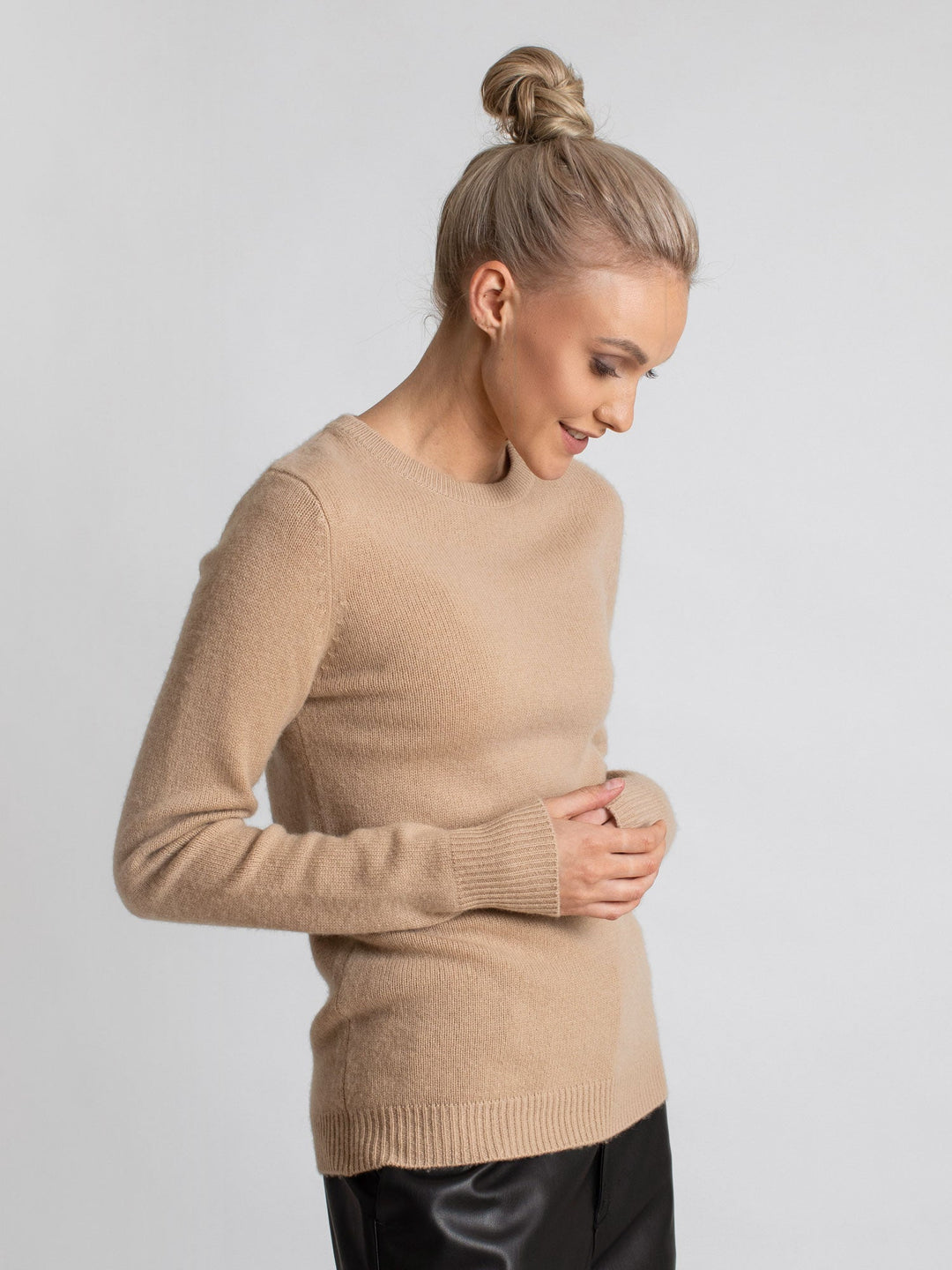 Cashmere sweater "Saga" - sand - 100% pure Cashmere - Scandinavian design - Kashmina of Norway