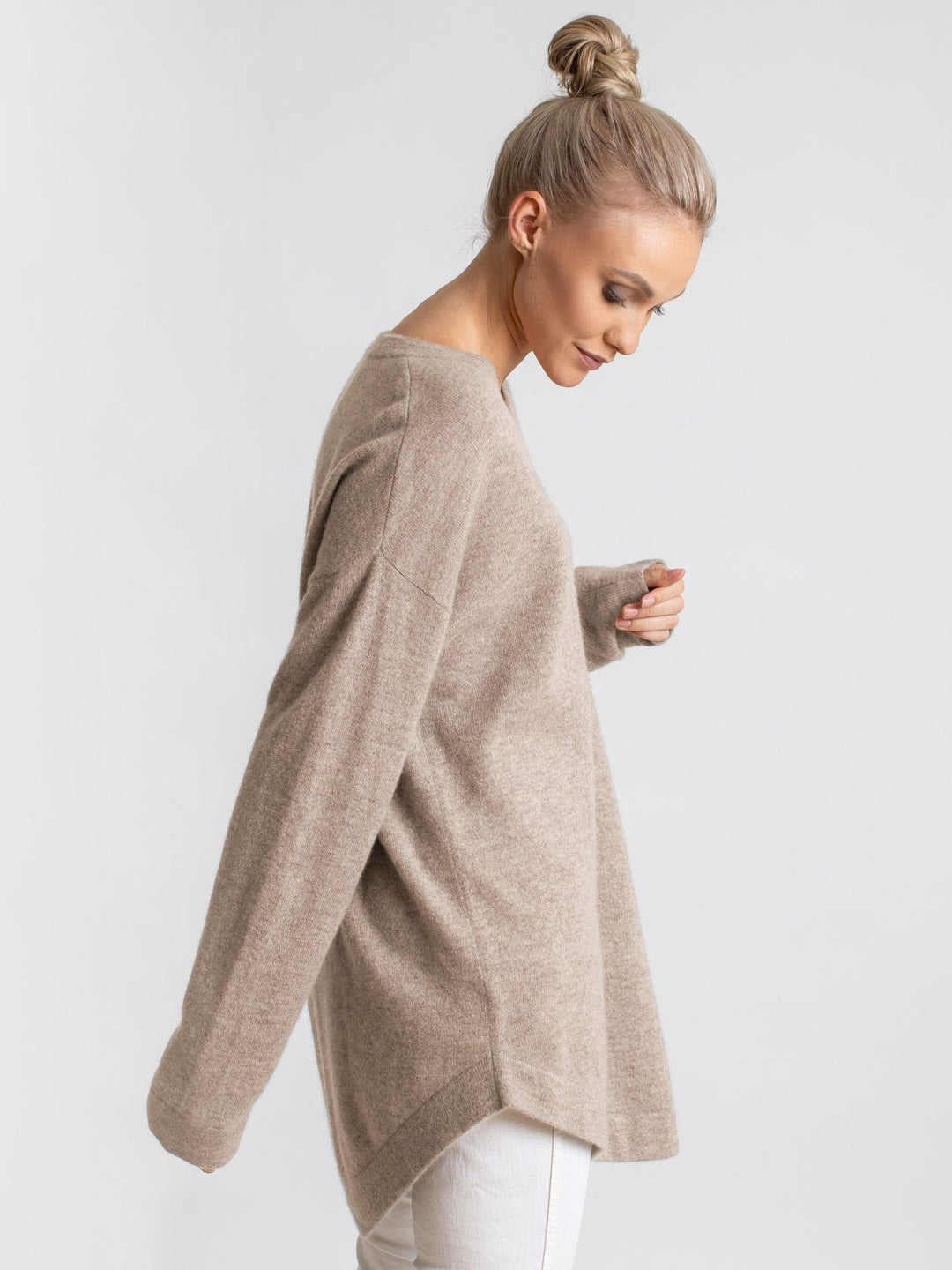 Cashmere sweater "Alva" - toast - 100% pure Cashmere - Scandinavian design - Kashmina of Norway