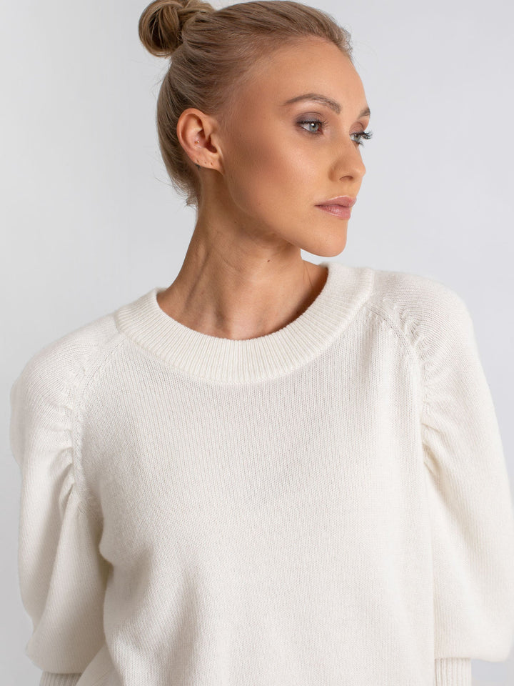 Cashmere sweater "Aurora" - white - 100% pure Cashmere - Scandinavian design - Kashmina of Norway