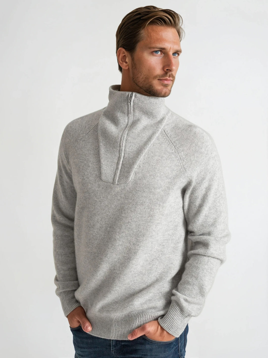 Mens cashmere zip-neck sweater "frost" 100% pure cashmere.Scandinavian design by Kashmina. Color: Light Grey.
