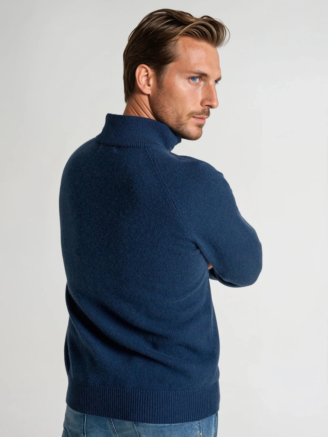 Mens cashmere zip-neck sweater "frost" 100% pure cashmere.Scandinavian design by Kashmina. Color: Mountain Blue.