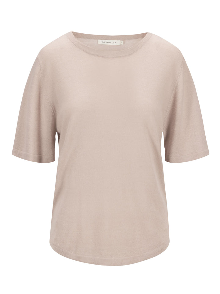 Cashmere t-shirt "Airy" in 100% pure cashmere. Color: Feather. Scandinavian design by Kashmina.