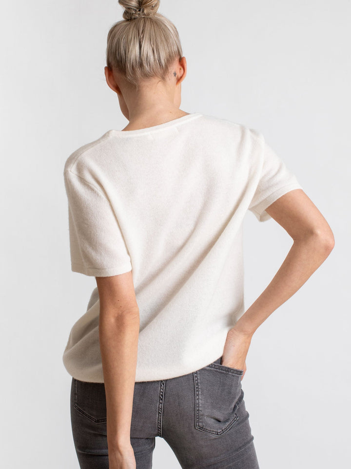 Cashmere T-shirt "Fresh" - white - 100% pure Cashmere - Scandinavian design - Kashmina of Norway