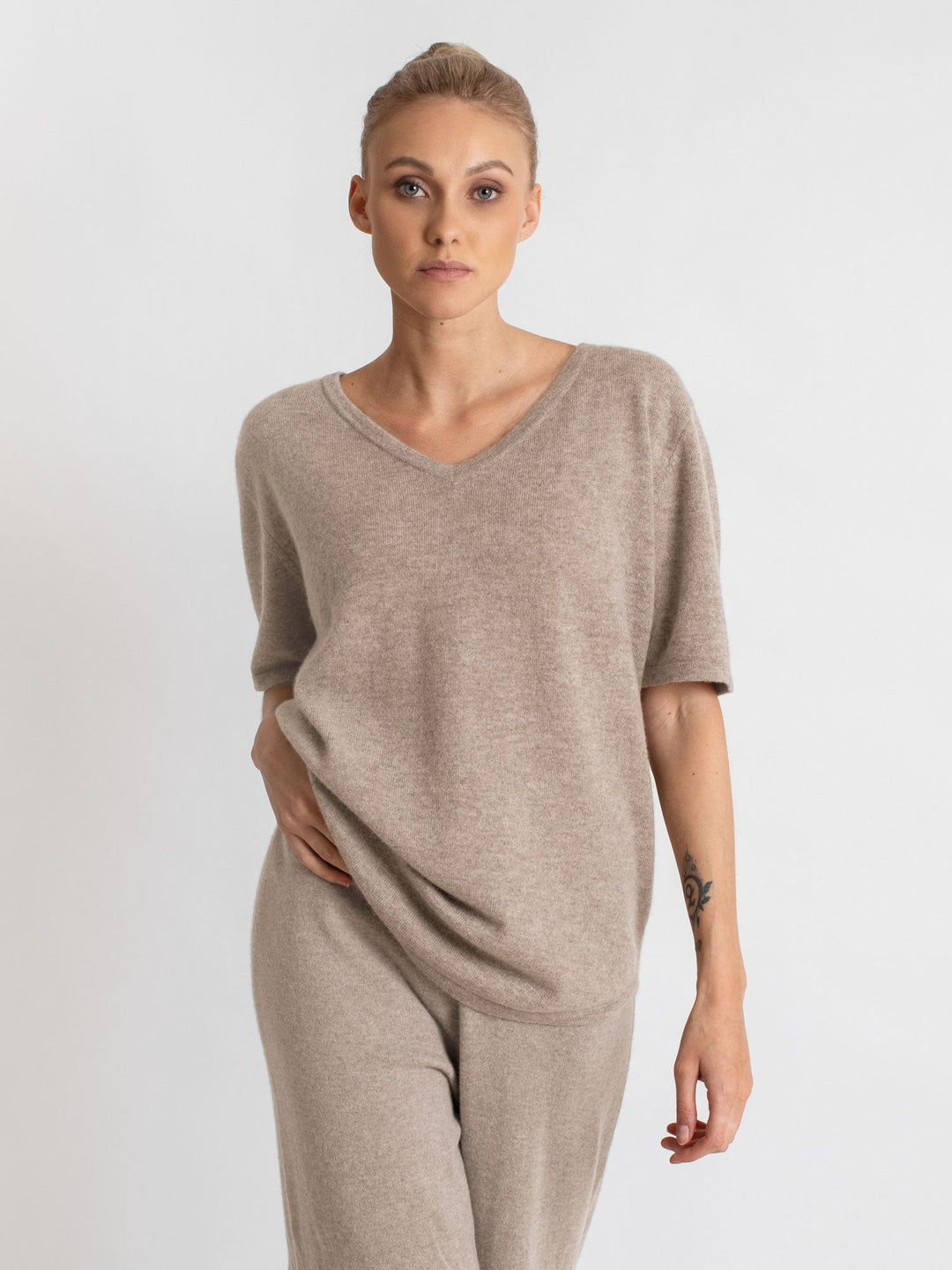 Cashmere T-shirt "Iben" - toast - 100% pure Cashmere - Scandinavian design - Kashmina of Norway