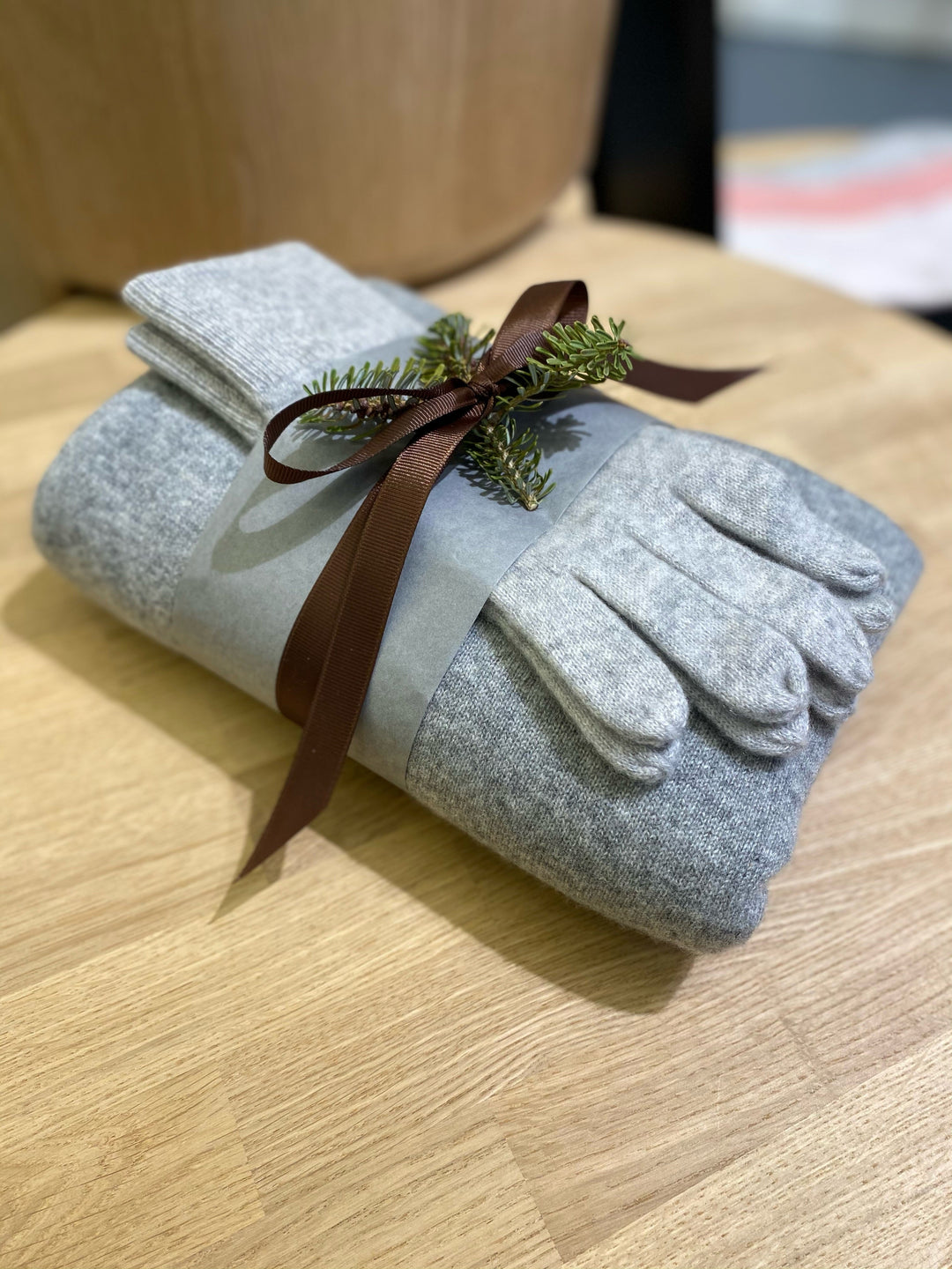 Cashmere mittens "Snow" - pearl - 100% pure Cashmere - Scandinavian design - Kashmina of Norway