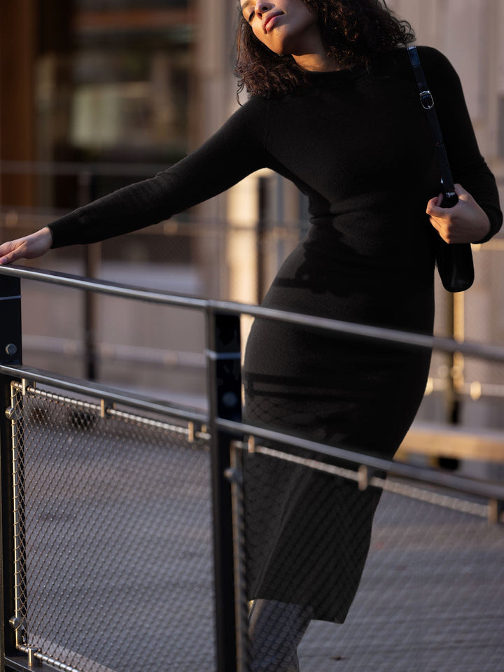 Cashmere dress "Hedvig" - black - 100% pure Cashmere - Scandinavian design - Kashmina of Norway