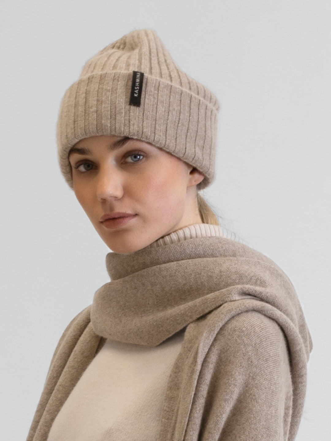 Cashmere beanie "Oda" - toast - 100% pure Cashmere - Scandinavian design - Kashmina of Norway