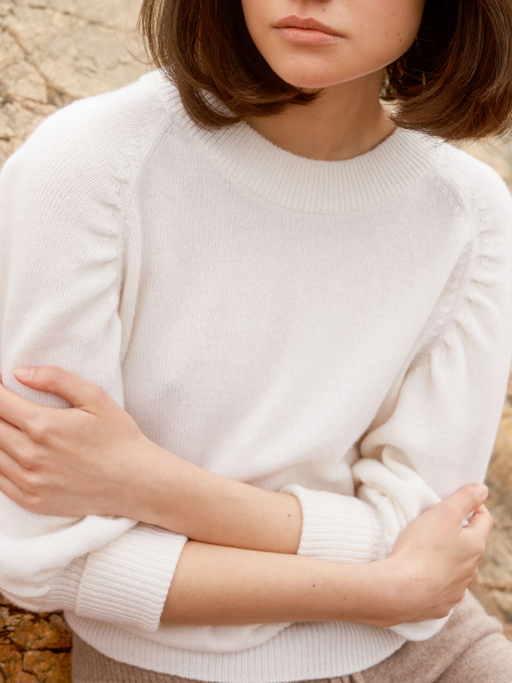 Cashmere sweater "Aurora" - pearl - 100% pure Cashmere - Scandinavian design - Kashmina of Norway