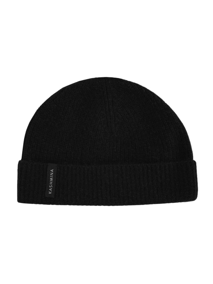 Cashmere beanie for men "Brage" in 100% pure cashmere. Scandinavian design by Kashmina. Color: Black.