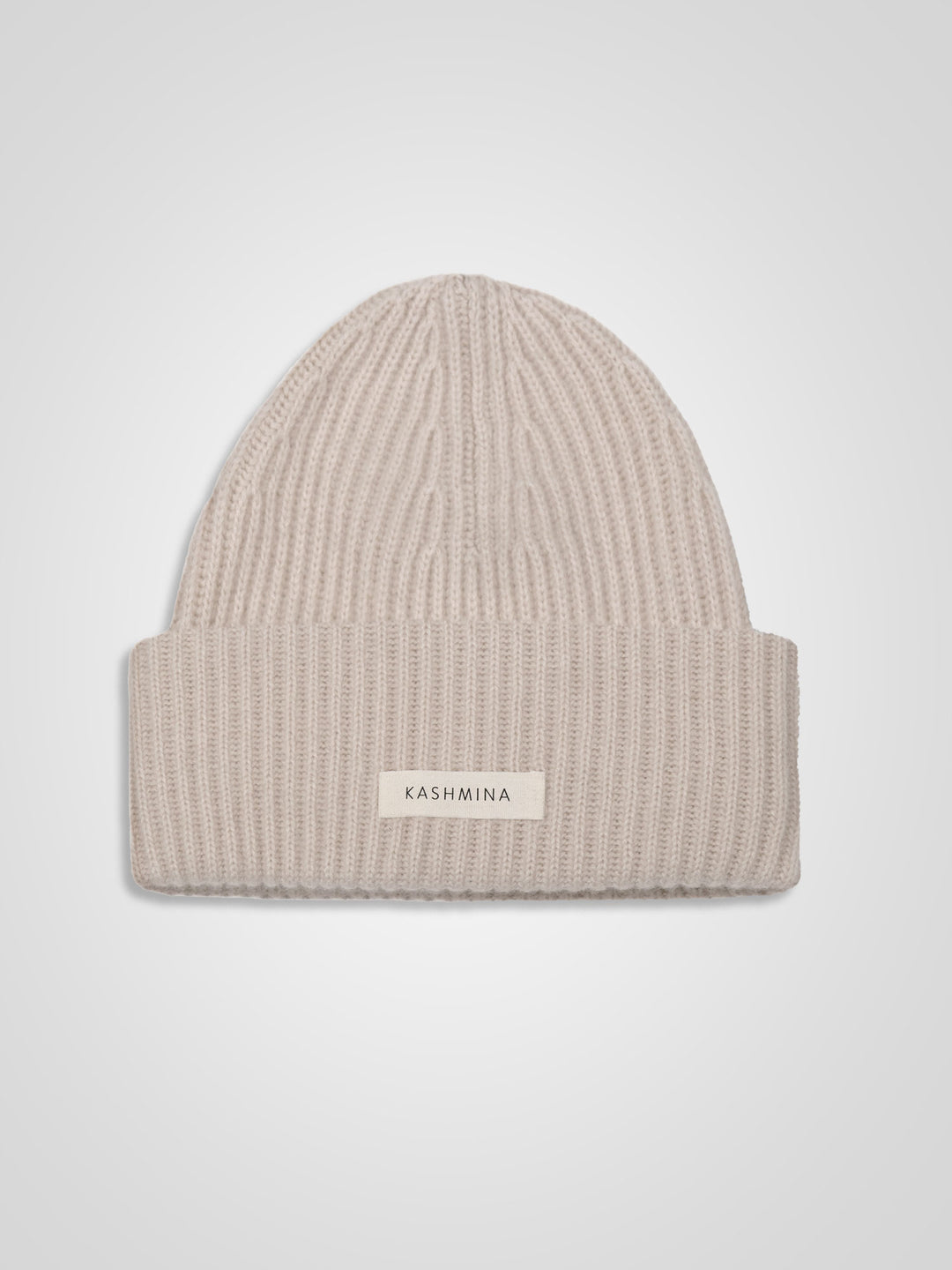 Cashmere beanie in 100% pure cashmere. Scandinavian design by Kashmina. Color: Cream.