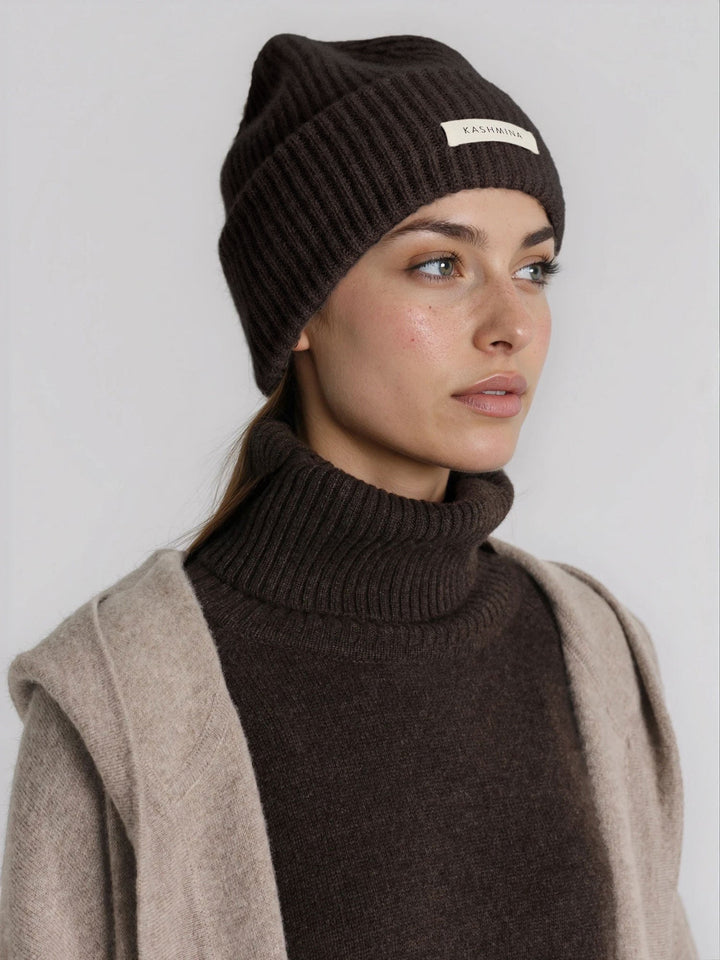 Cashmere beanie "Odny" - Dark brown - 100% pure Cashmere - Scandinavian design - Kashmina