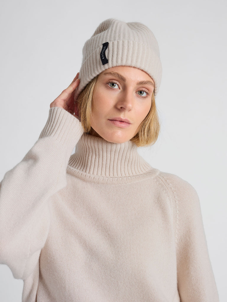 ニットキャップ・ビーニー MOORER Beige Cashmere Maria Beanie Hat MOORER Beige cashmere Maria beanie hat - Hats - Compare