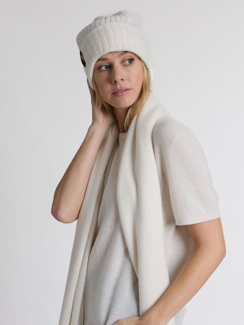 Cashmere scarf "Signature" - white - 100% pure Cashmere - Scandinavian design - Kashmina of Norway