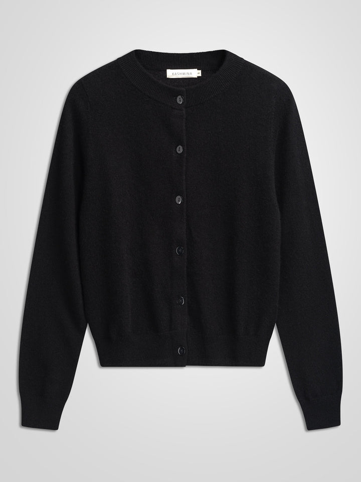 Cashmere cardigan "Ingrid" in 100% pure cashmere. Scandinavian design by Kashmina. Color: Black.