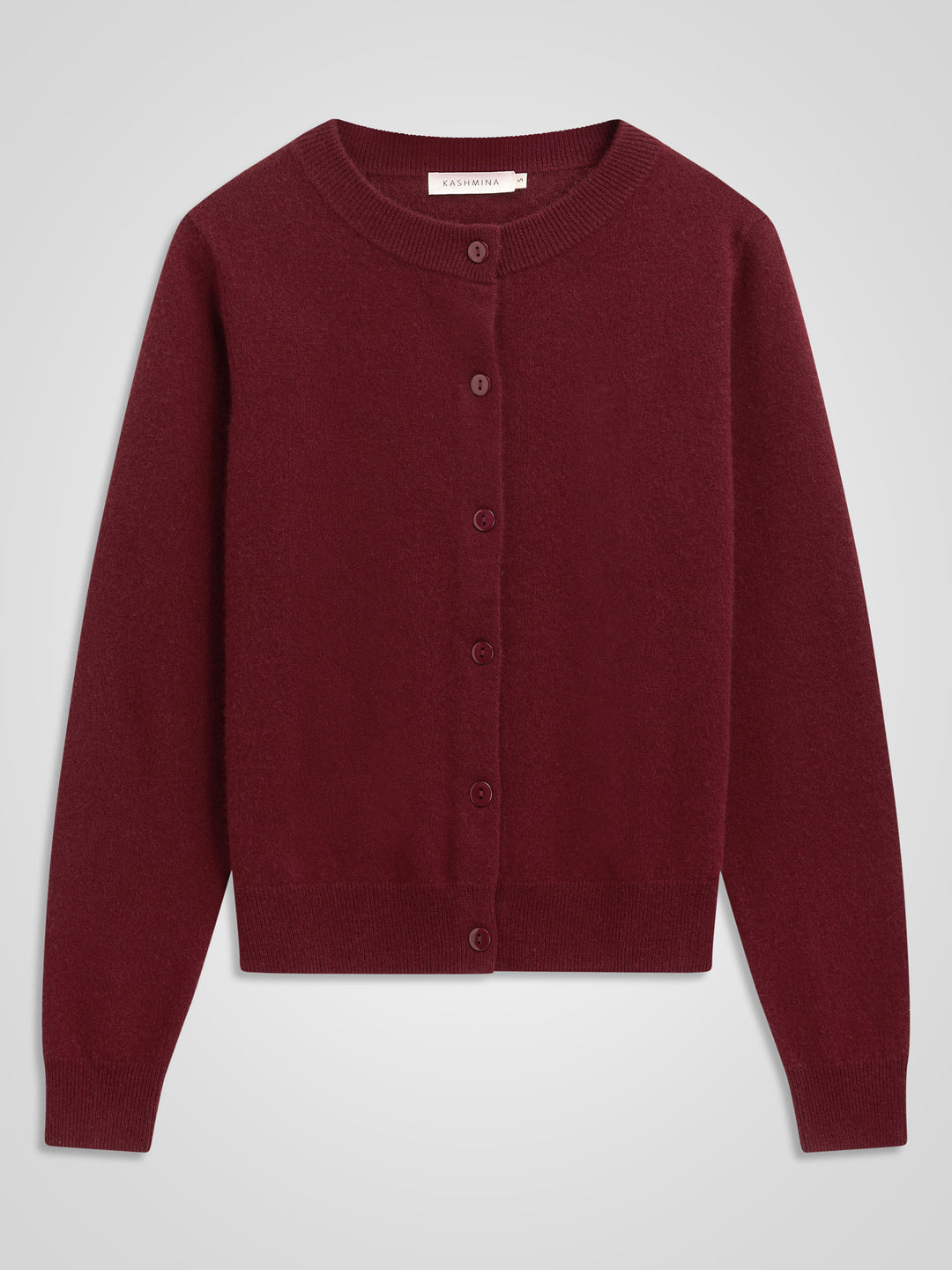 Cashmere cardigan "Ingrid" in 100% pure cashmere. Scandinavian design by Kashmina. Color: Bordeaux.