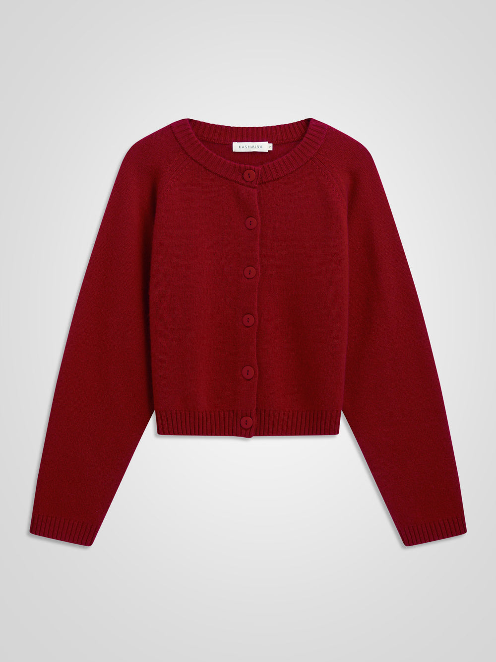 Cashmere cardigan "Randi" in 100% pure cashmere. Scandinavian design by Kashmina. Color: Aroma Red.