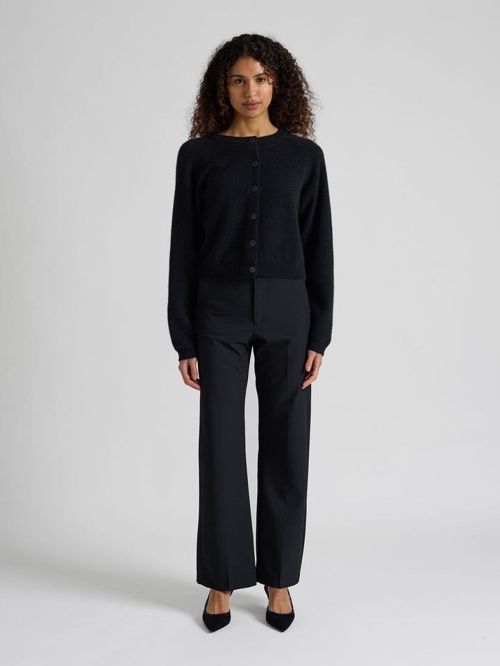 Cashmere cardigan "Randi" - Black - 100% pure Cashmere - Scandinavian design - Kashmina