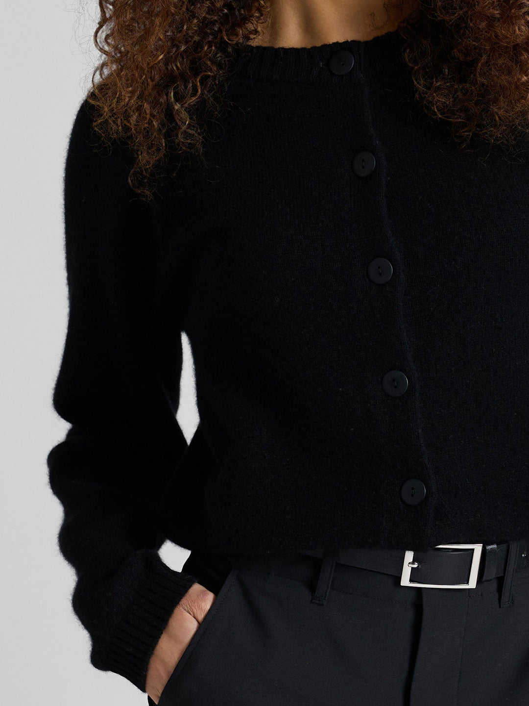 Cashmere cardigan "Randi" - Black - 100% pure Cashmere - Scandinavian design - Kashmina