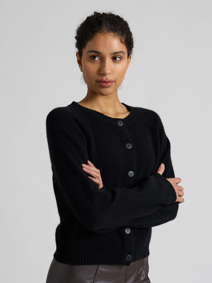 Cashmere cardigan "Randi" - Black - 100% pure Cashmere - Scandinavian design - Kashmina