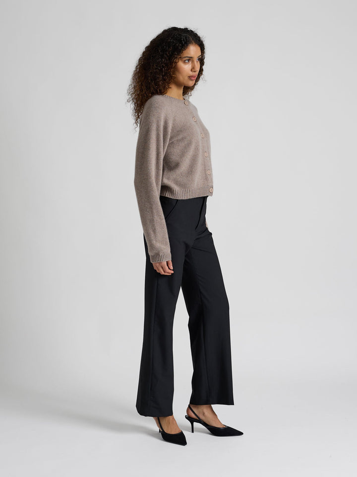 Cashmere cardigan "Randi" - Toast - 100% pure Cashmere - Scandinavian design - Kashmina