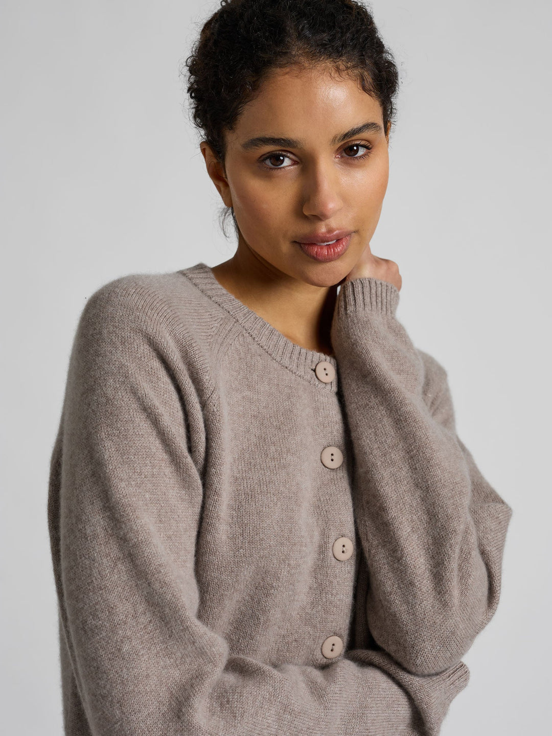 Cashmere cardigan "Randi" - Toast - 100% pure Cashmere - Scandinavian design - Kashmina