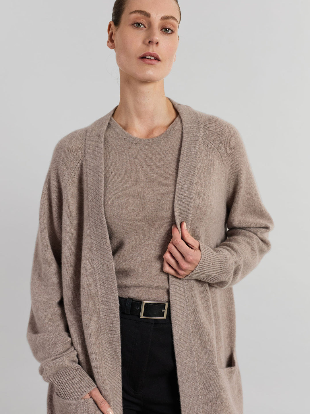 Cashmere cardigan "Solveig" - toast - 100% pure Cashmere - Scandinavian design - Kashmina of Norway