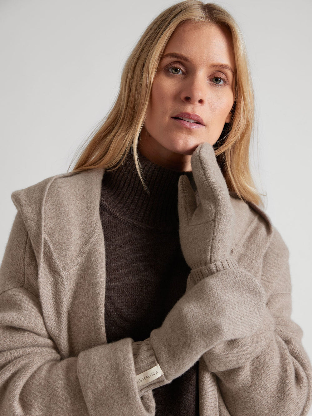 Cashmere mittens "Fryd" - toast - 100% pure Cashmere - Scandinavian design - Kashmina of Norway