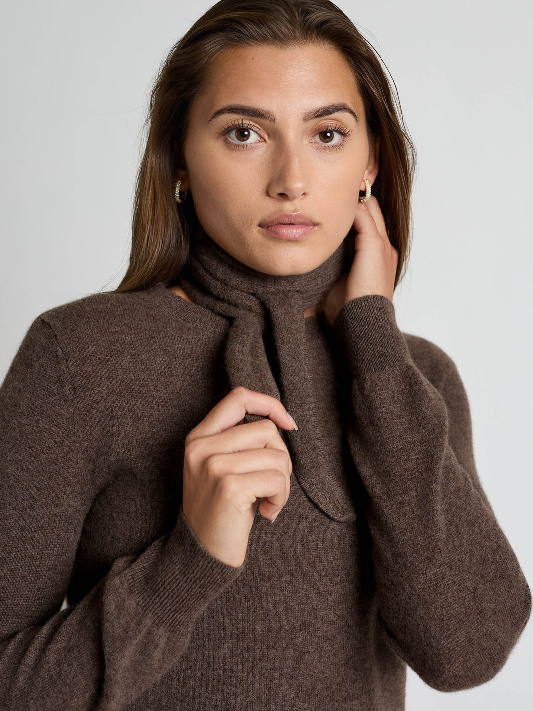 Cashmere mini scarf "Alfine" - Dark brown