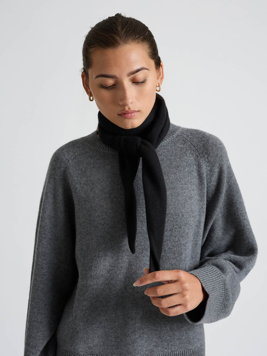 Cashmere scarf "Astrid" - Black