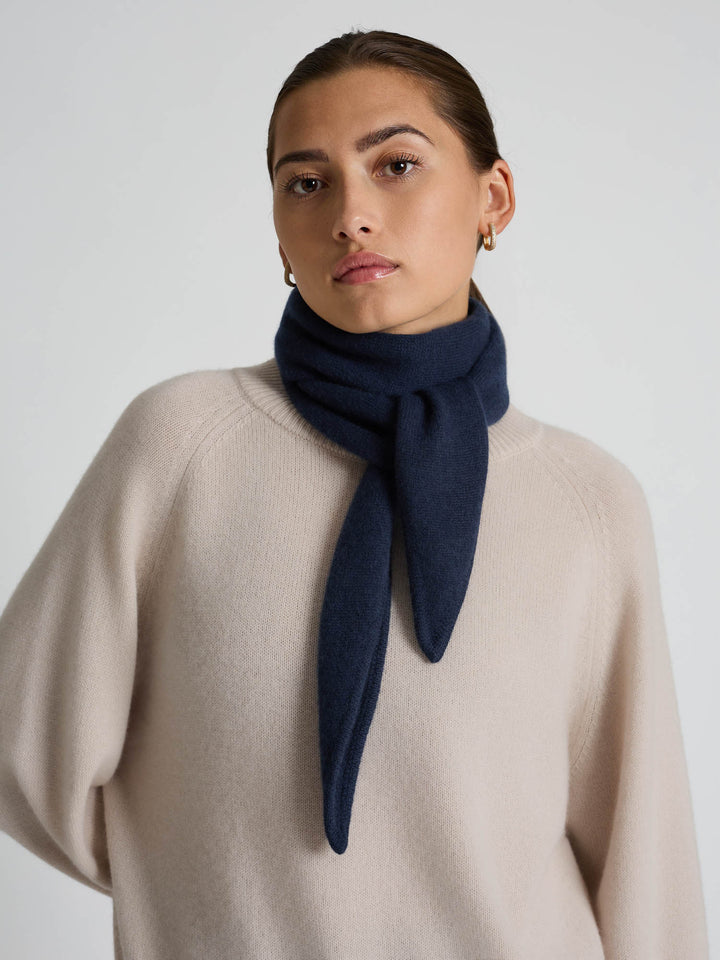 Cashmere scarf "Astrid" - Navy