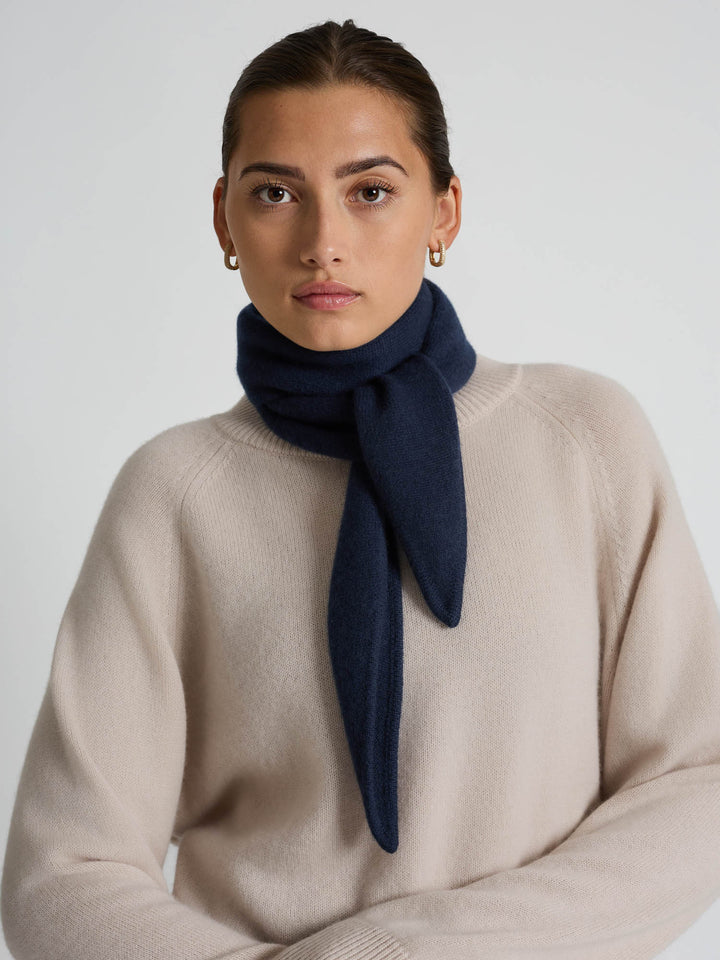 Cashmere scarf "Astrid" - Navy