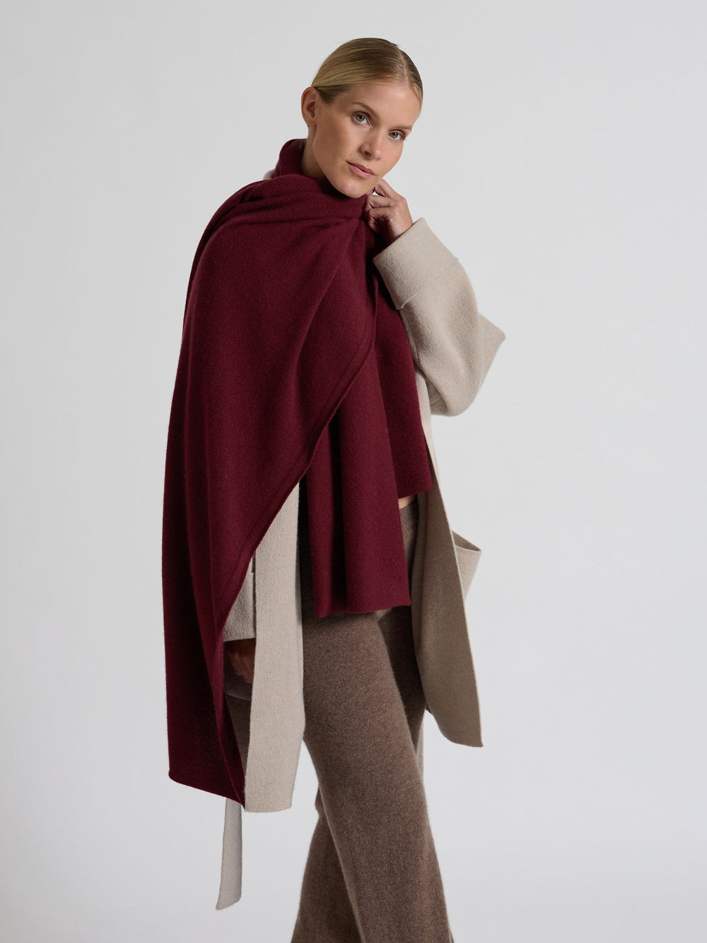 Cashmere scarf "Signature" - Bordeaux - 100% pure Cashmere - Scandinavian design - Kashmina of Norway