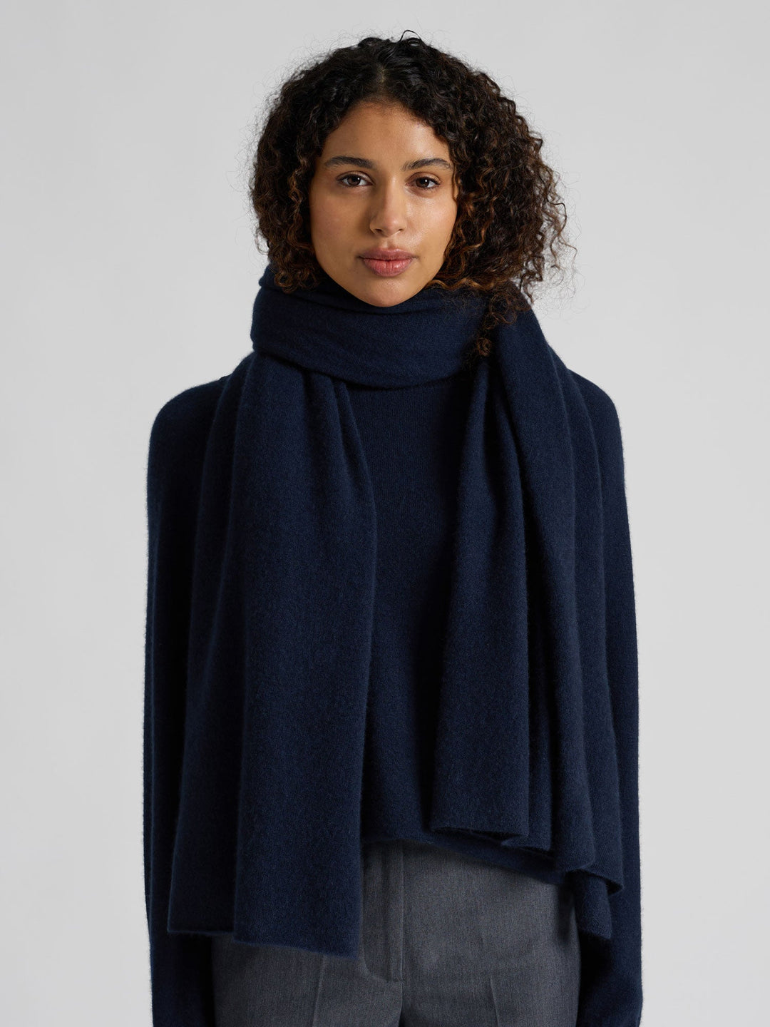 Cashmere scarf "Signature" - Navy - 100% pure Cashmere - Scandinavian design - Kashmina