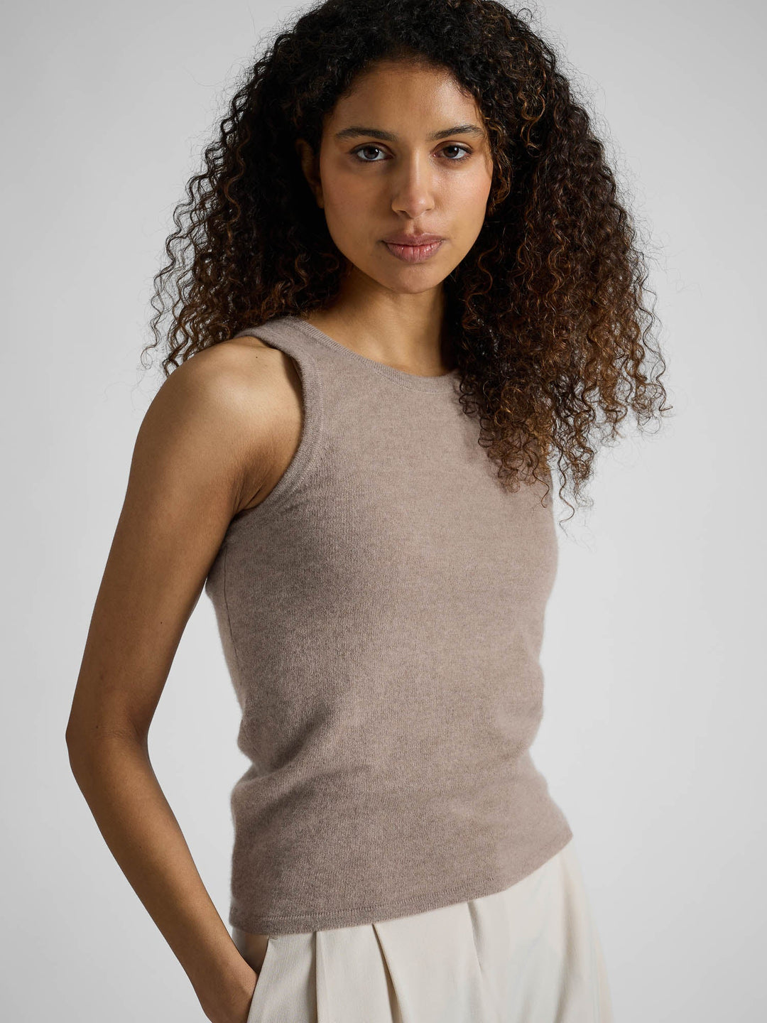 Cashmere singlet "Tyra" - toast - 100% pure Cashmere - Scandinavian design - Kashmina of Norway