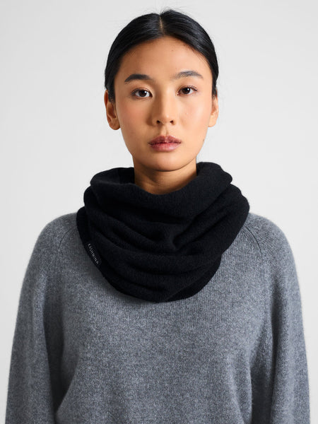 cashmere-snood-eida-black-