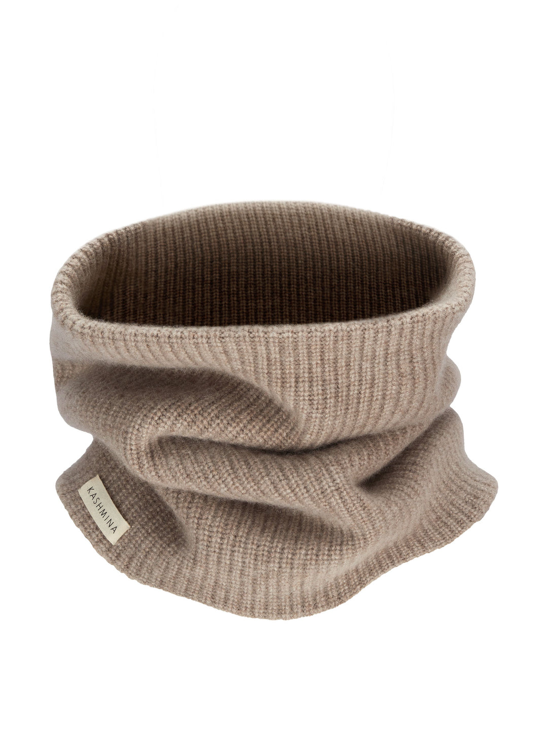 Rib knitted cashmere snood / scarf "Erika" in 100% pure cashmere. Scandinavian design by Kashmina. Color: Toast.