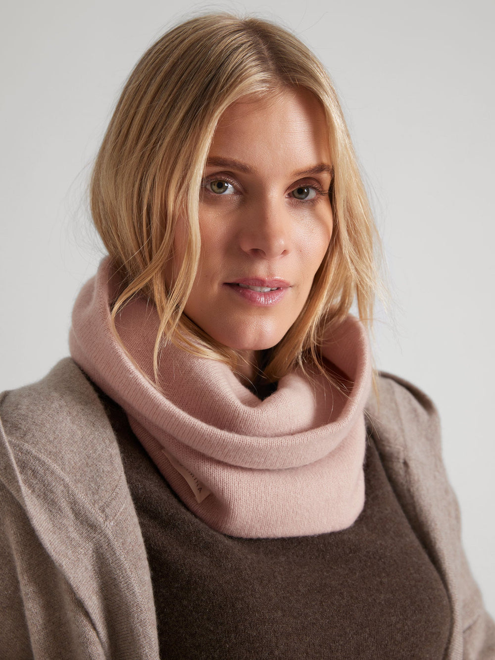 Cashmere snood "Eydis" - rose glow - 100% pure Cashmere - Scandinavian design - Kashmina of Norway