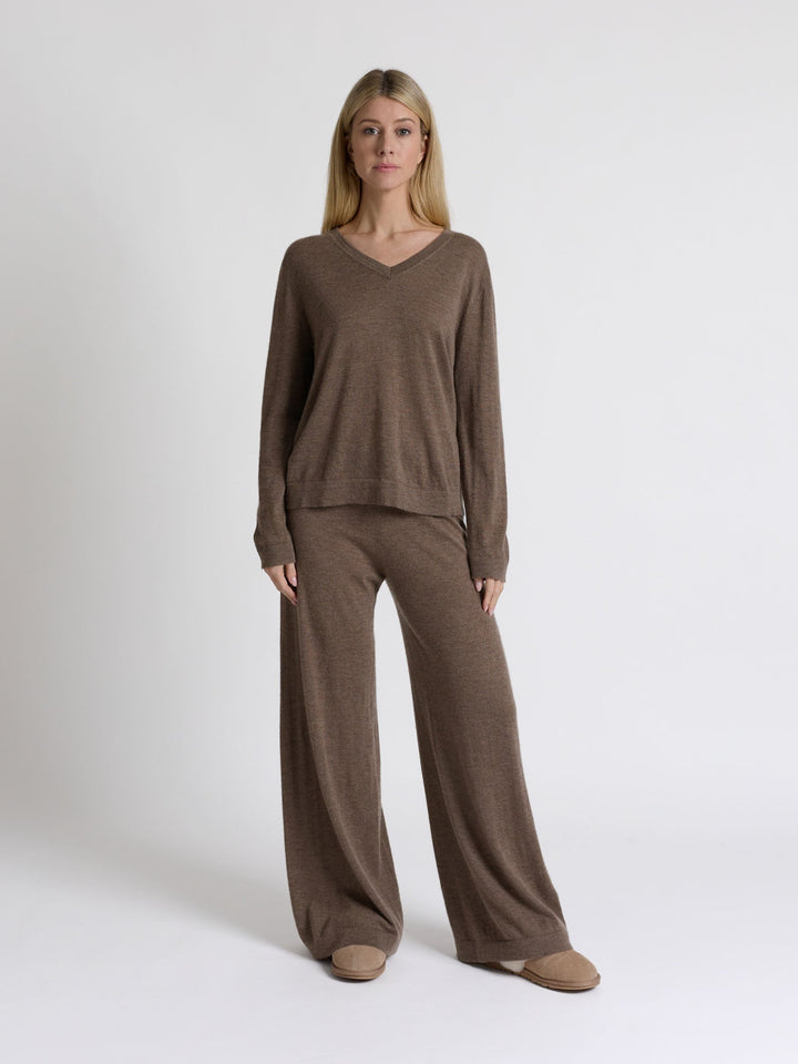 Cashmere pants "Air pants" - Dark toast - 100% pure Cashmere - Scandinavian design - Kashmina of Norway