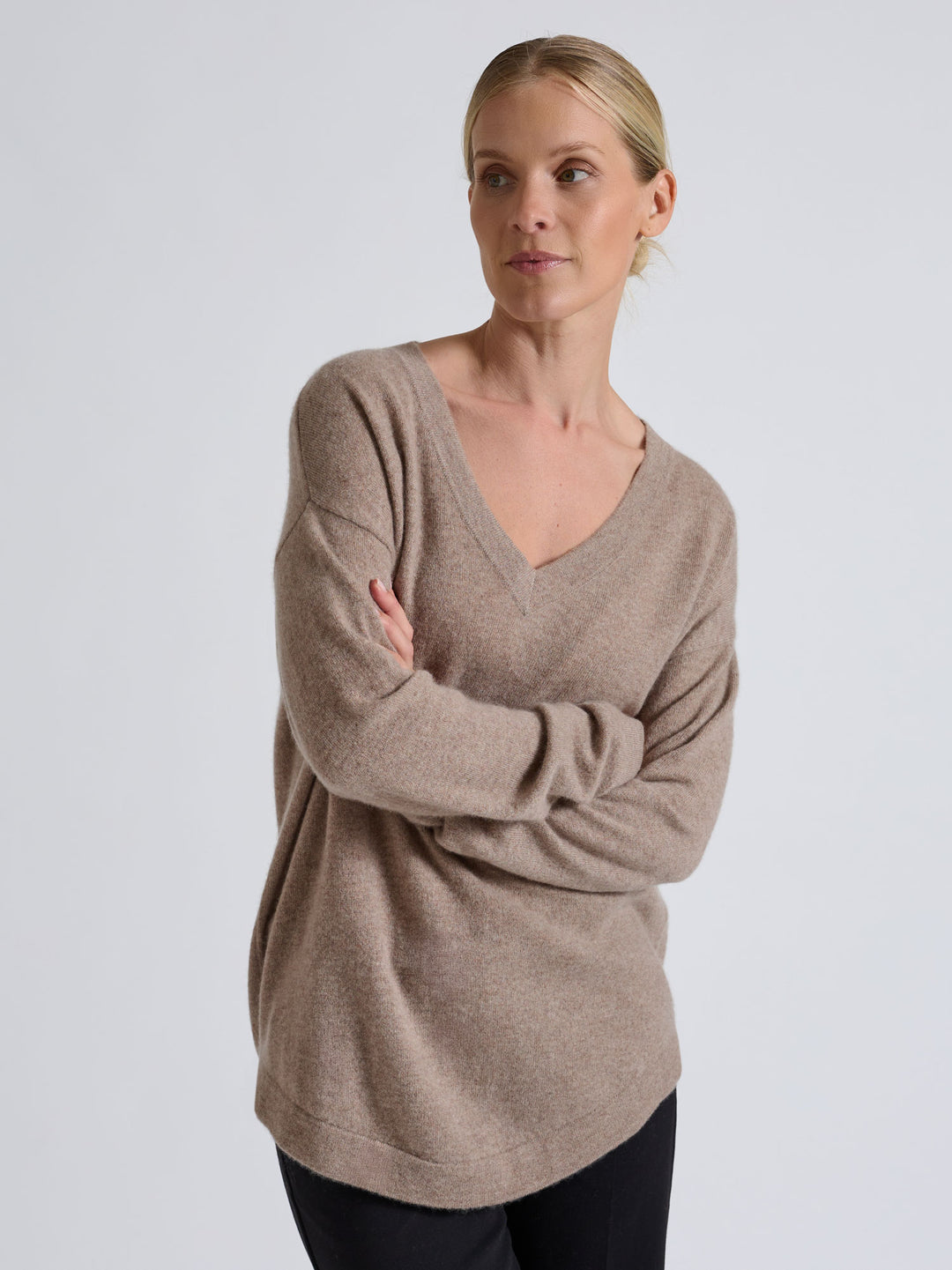 Cashmere sweater "Alva" V-neck sweater in 100% cashmere from norwegian Kashmina