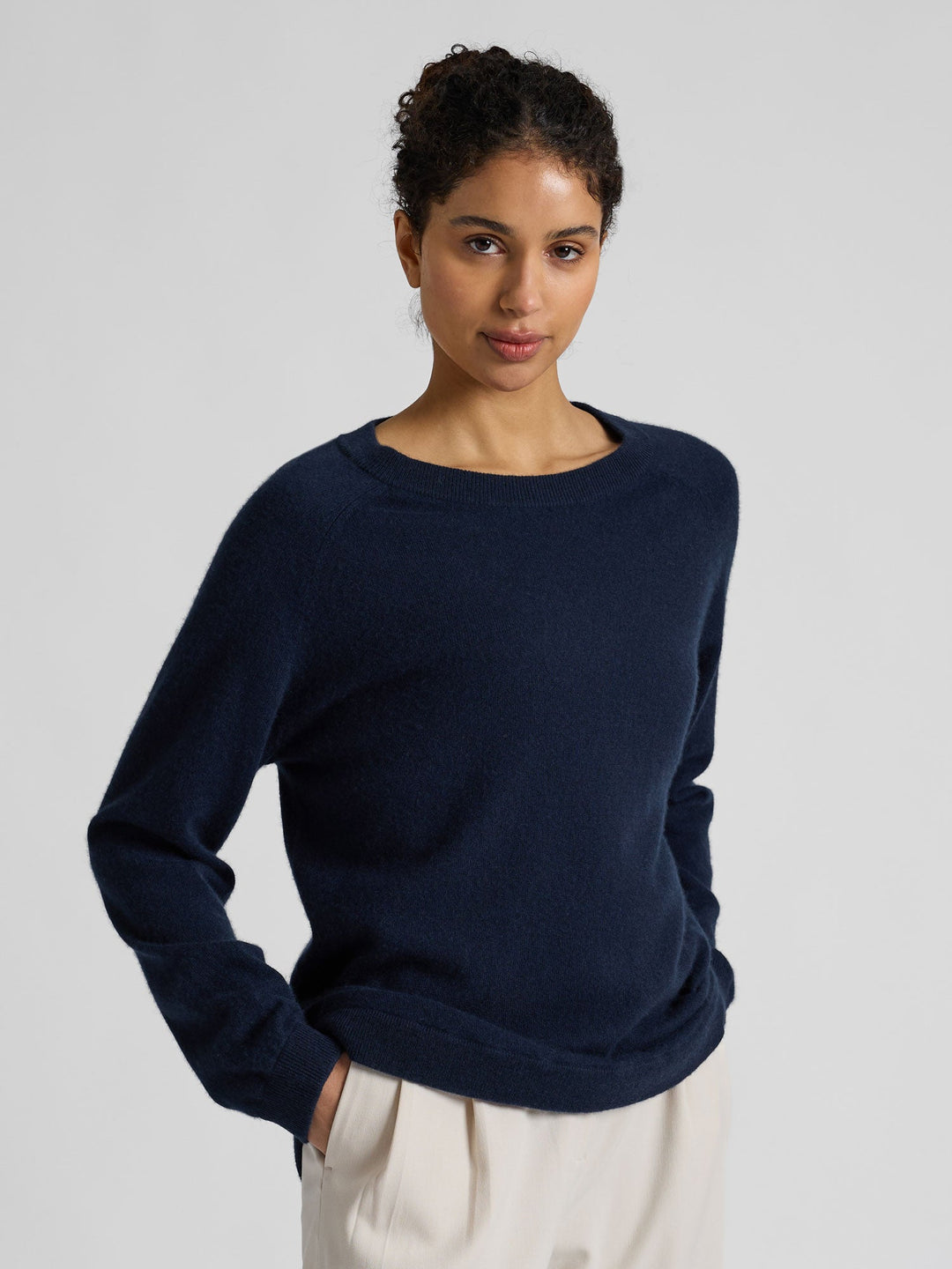 Cashmere sweater "Anna" - Navy - 100% pure Cashmere - Scandinavian design - Kashmina